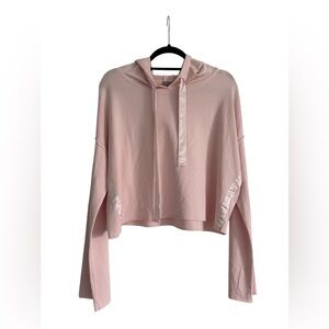 PJ Harlow Blush Pink Women's Cropped Hoodie, size small.